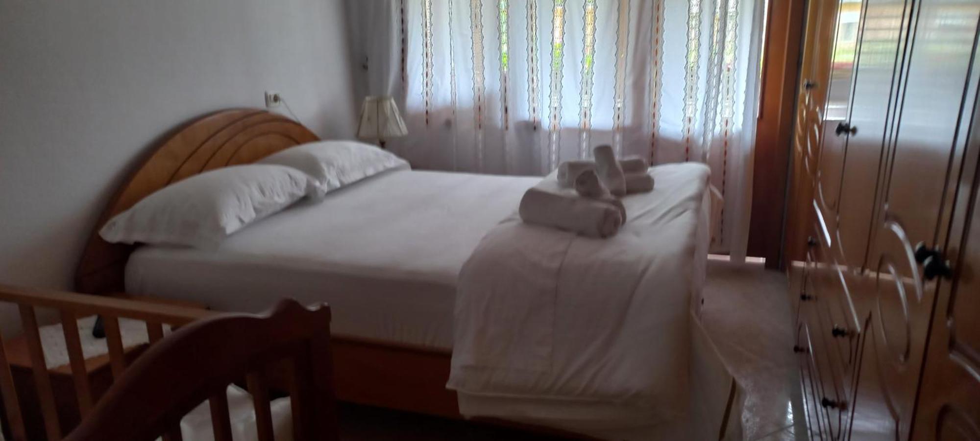 Marbi Guest House Gjirokaster Luaran gambar